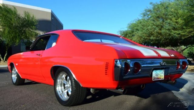 1971 Red Chevrolet Chevelle Coupe