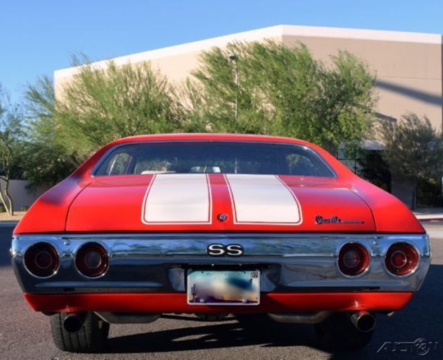 1971 Red Chevrolet Chevelle Coupe
