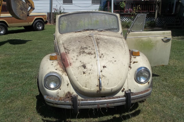 1971 Tan Volkswagen Beetle - Classic Convertible