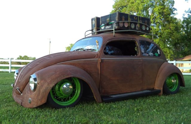 1971 rust Volkswagen Beetle - Classic Coupe