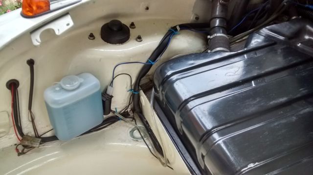 1971 Cream Volkswagen Beetle - Classic