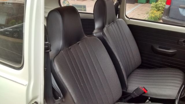 1971 Cream Volkswagen Beetle - Classic