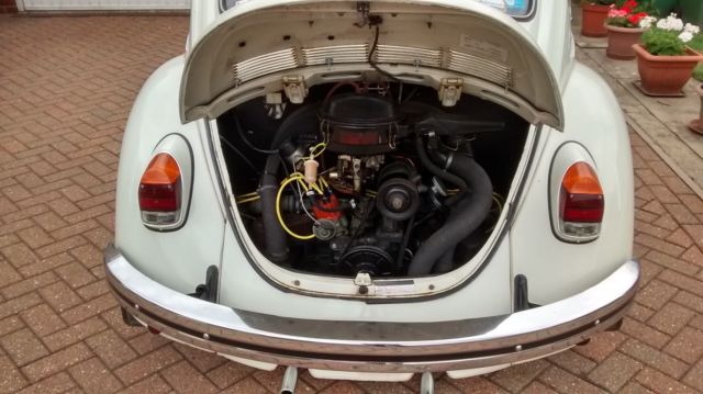 1971 Cream Volkswagen Beetle - Classic