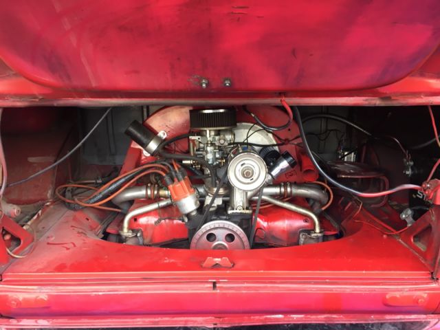 1971 Red Volkswagen Bus/Vanagon Van Camper