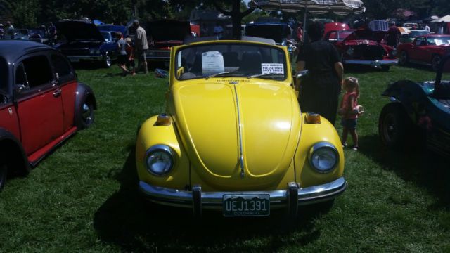 1971 Burgundy Volkswagen Beetle - Classic Convertible