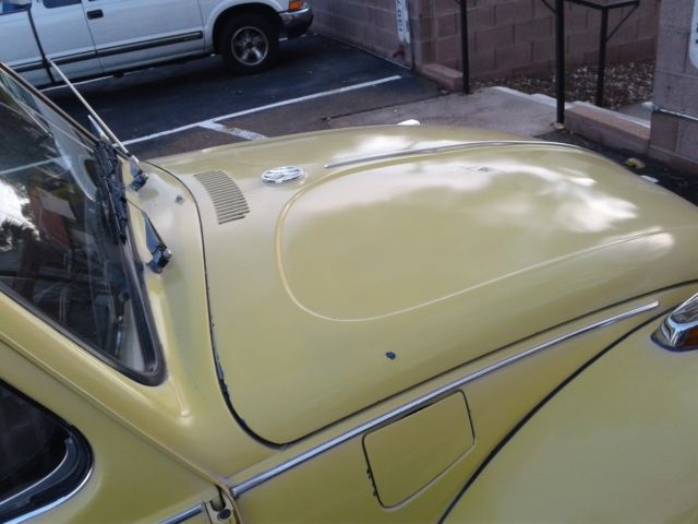 1971 Yellow Volkswagen Beetle - Classic 2 door