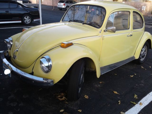 1971 Yellow Volkswagen Beetle - Classic 2 door