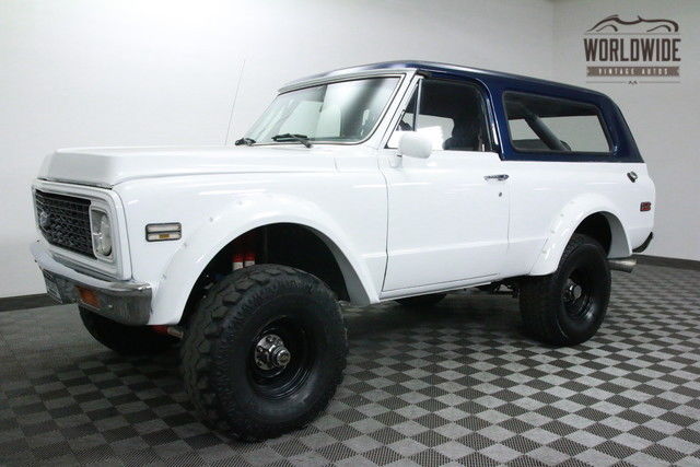 1971 White Chevrolet Blazer