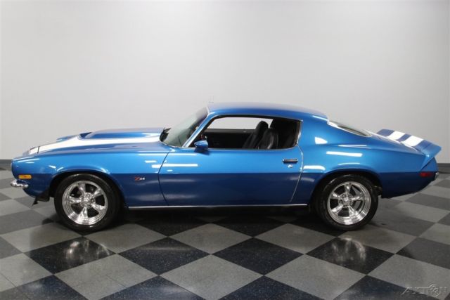 1971 Blue Chevrolet Camaro