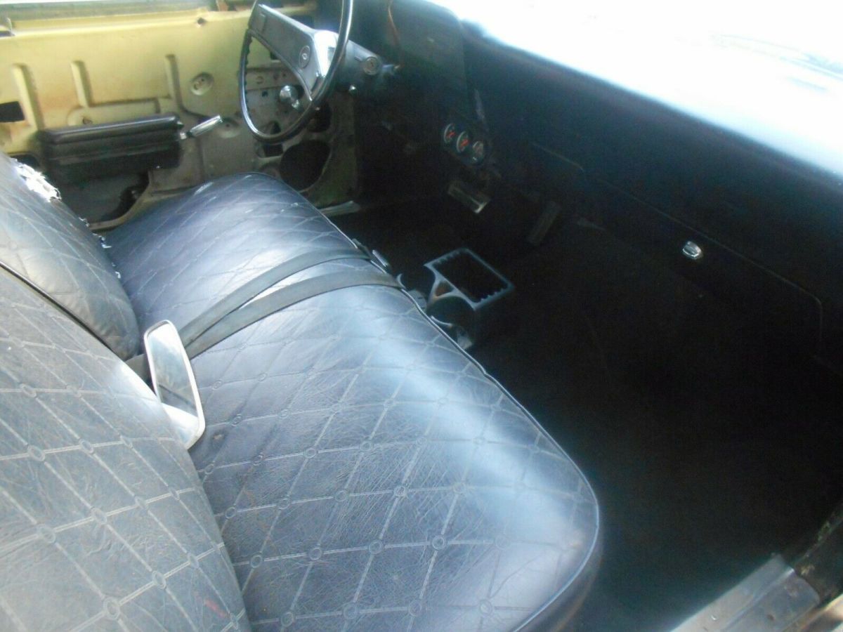 1971 Gray Chevrolet Nova Coupe