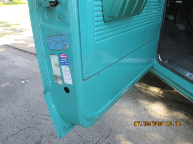 1971 Green/white Chevrolet C-10 Pickup