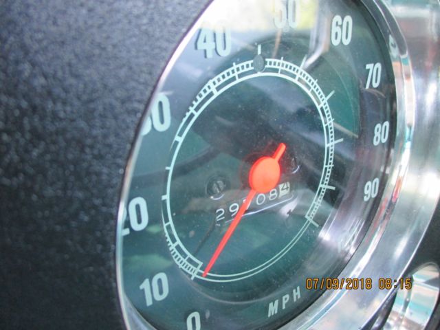 1971 Green/white Chevrolet C-10 Pickup