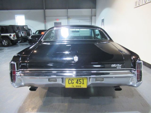 1971 Black Chevrolet Monte Carlo --