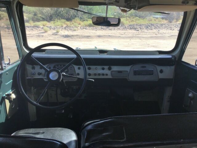 1970 Green Toyota Land Cruiser