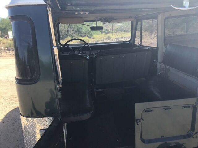 1970 Green Toyota Land Cruiser