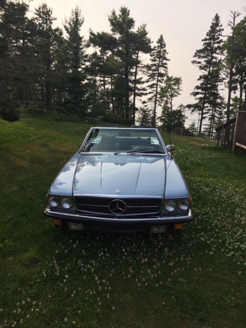 1972 Blue Mercedes-Benz SL-Class