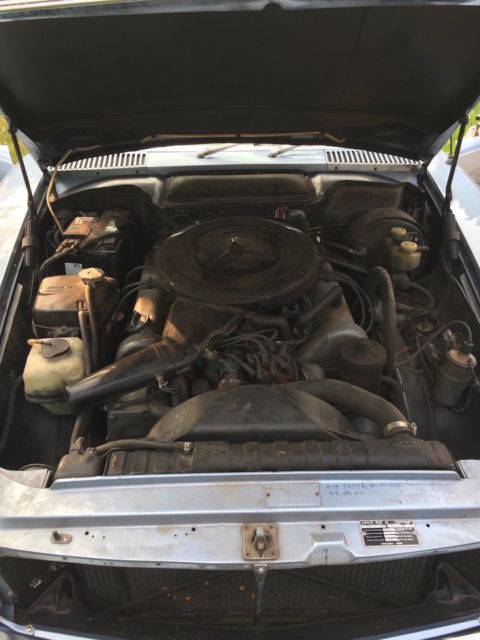 1972 Blue Mercedes-Benz SL-Class