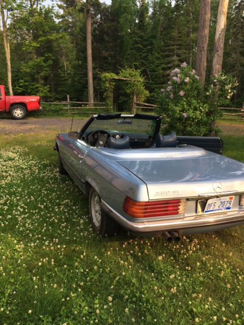 1972 Blue Mercedes-Benz SL-Class
