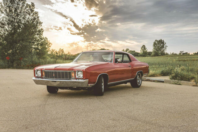 1972 Red Chevrolet Monte Carlo Coupe