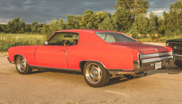1972 Red Chevrolet Monte Carlo Coupe