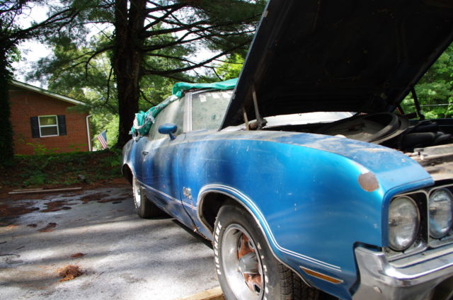 1972 Blue Oldsmobile 442 Convertible