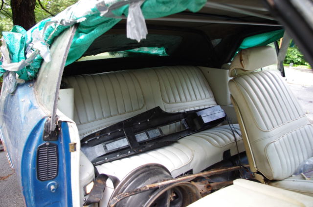1972 Blue Oldsmobile 442 Convertible