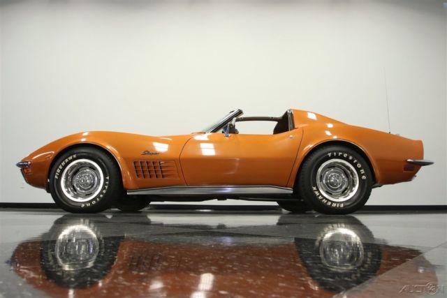 1972 Orange Chevrolet Corvette