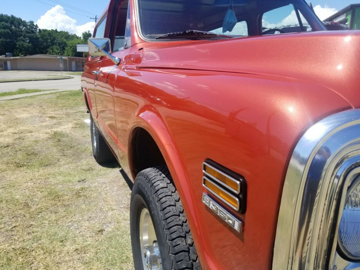 1972 Orange Chevrolet Blazer SUV