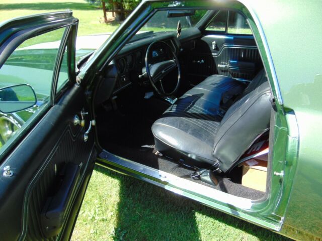 1972 Green Chevrolet El Camino pickup