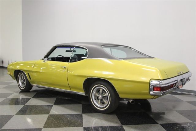 1972 Gold Pontiac Le Mans