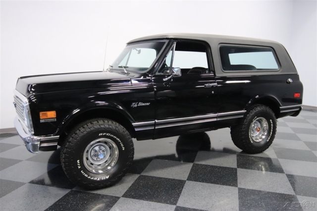 1972 Black Chevrolet K5