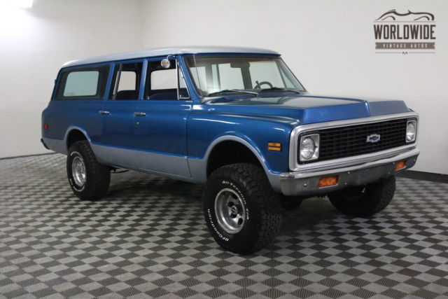 1972 Blue Chevrolet Suburban