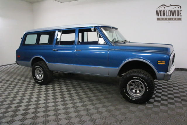 1972 Blue Chevrolet Suburban