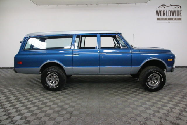 1972 Blue Chevrolet Suburban