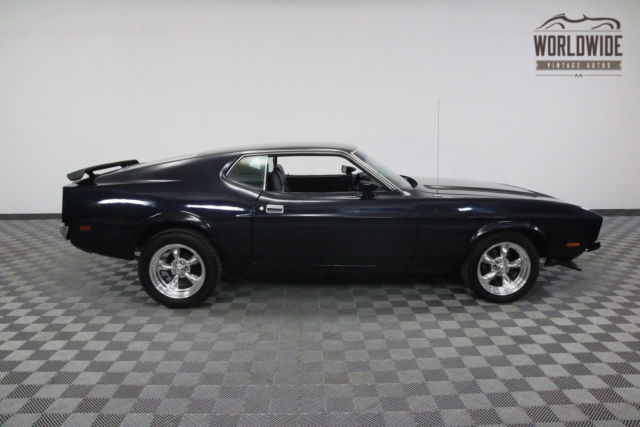 1972 Blue Ford Mustang