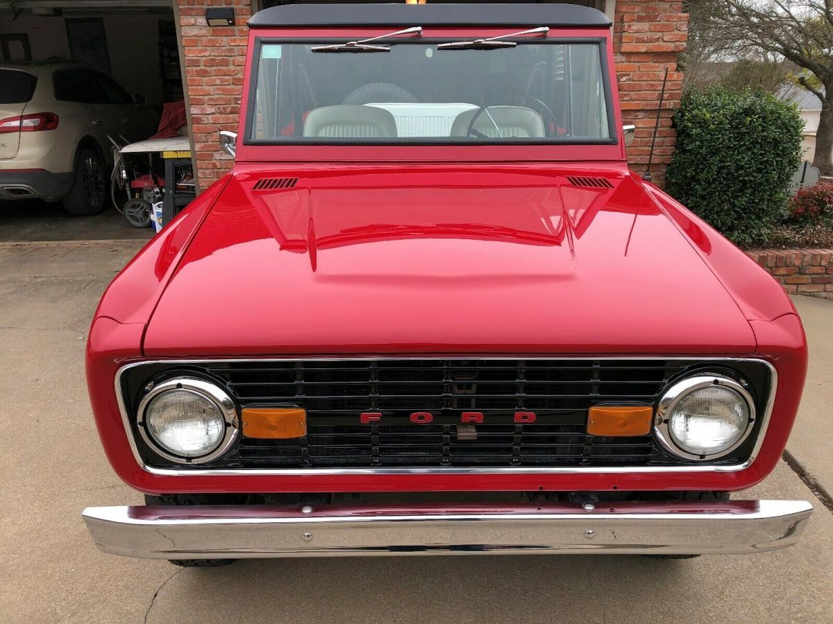 1972 Red Ford Bronco