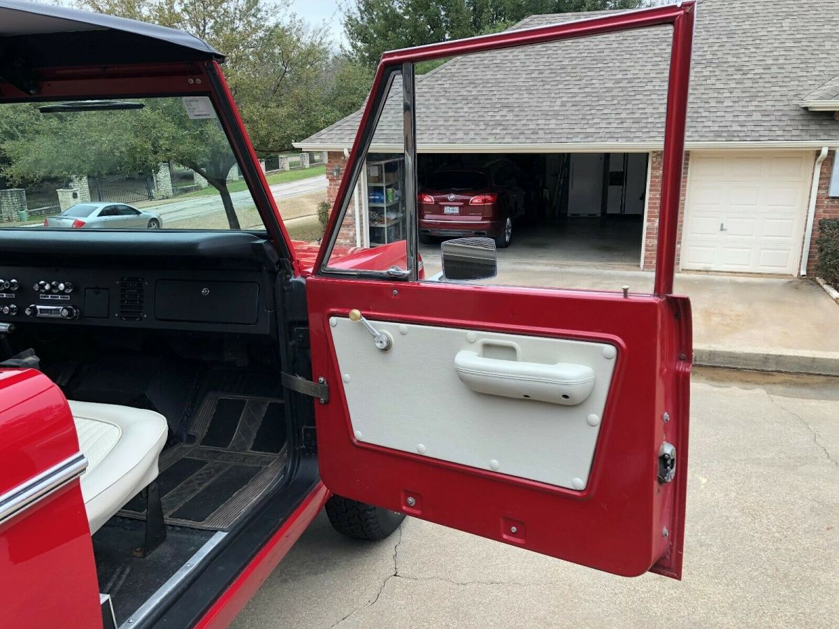 1972 Red Ford Bronco
