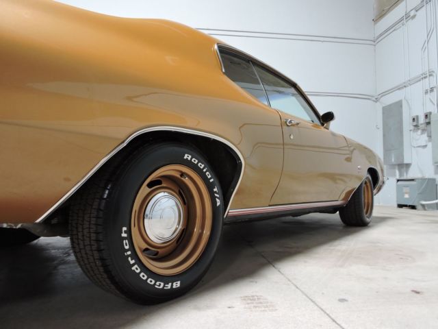 1972 Gold Buick GS350 Coupe
