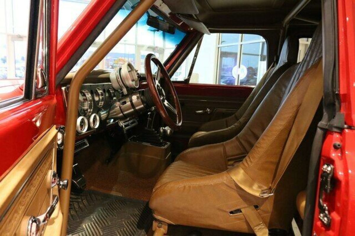 1972 Red Chevrolet Blazer