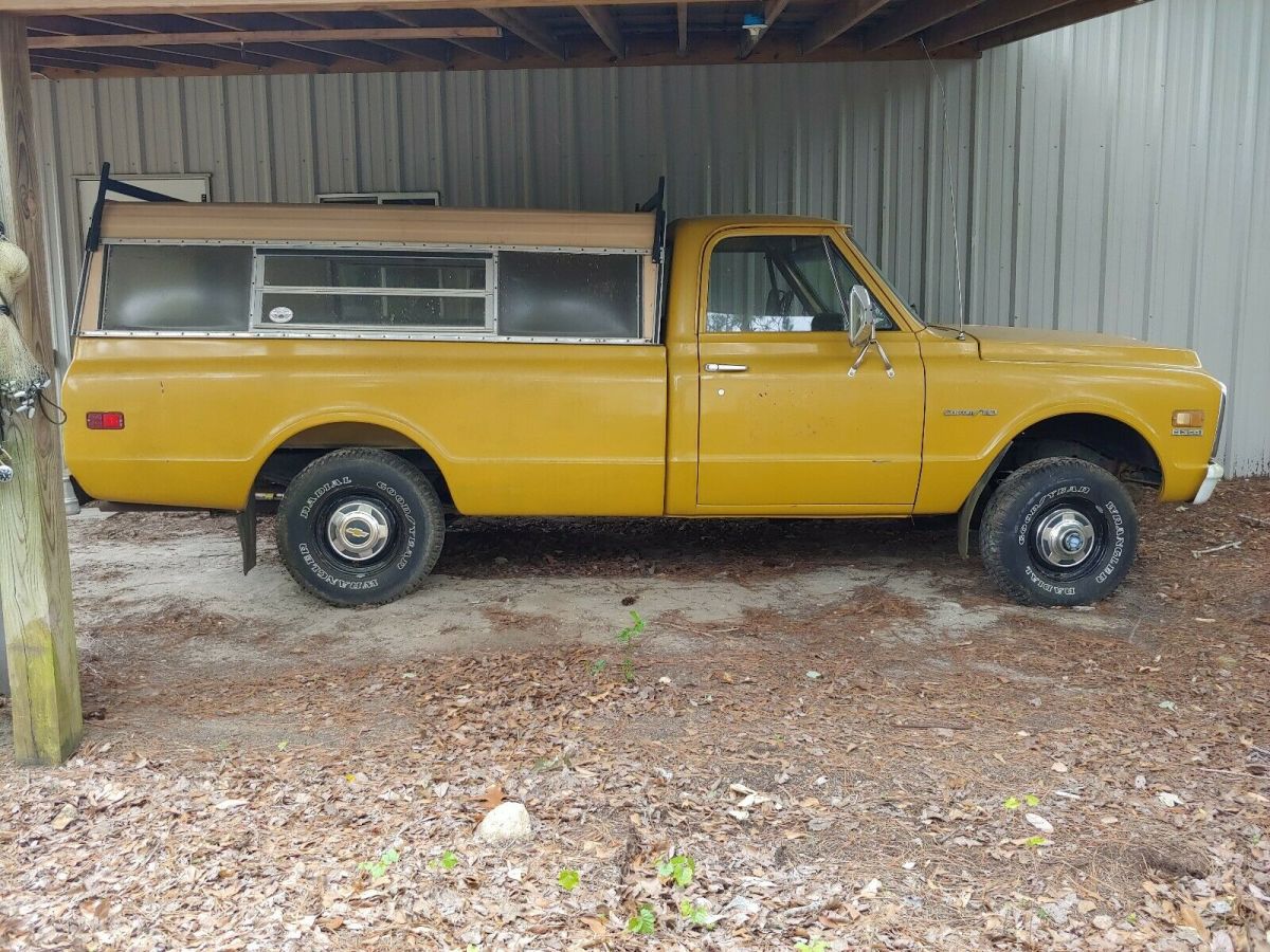 1972 Ocher Chevrolet C-10 Standard Cab Pickup