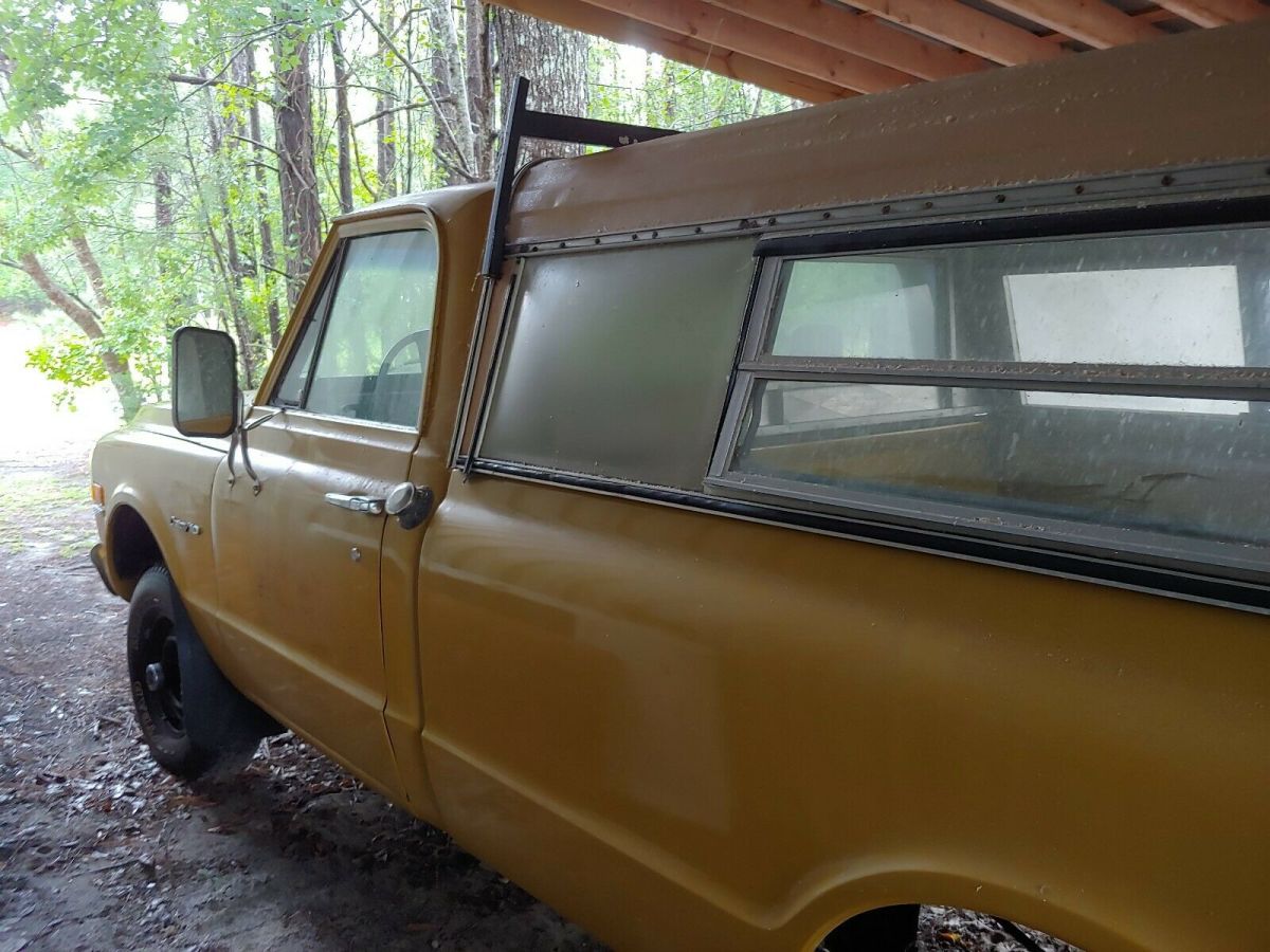 1972 Ocher Chevrolet C-10 Standard Cab Pickup