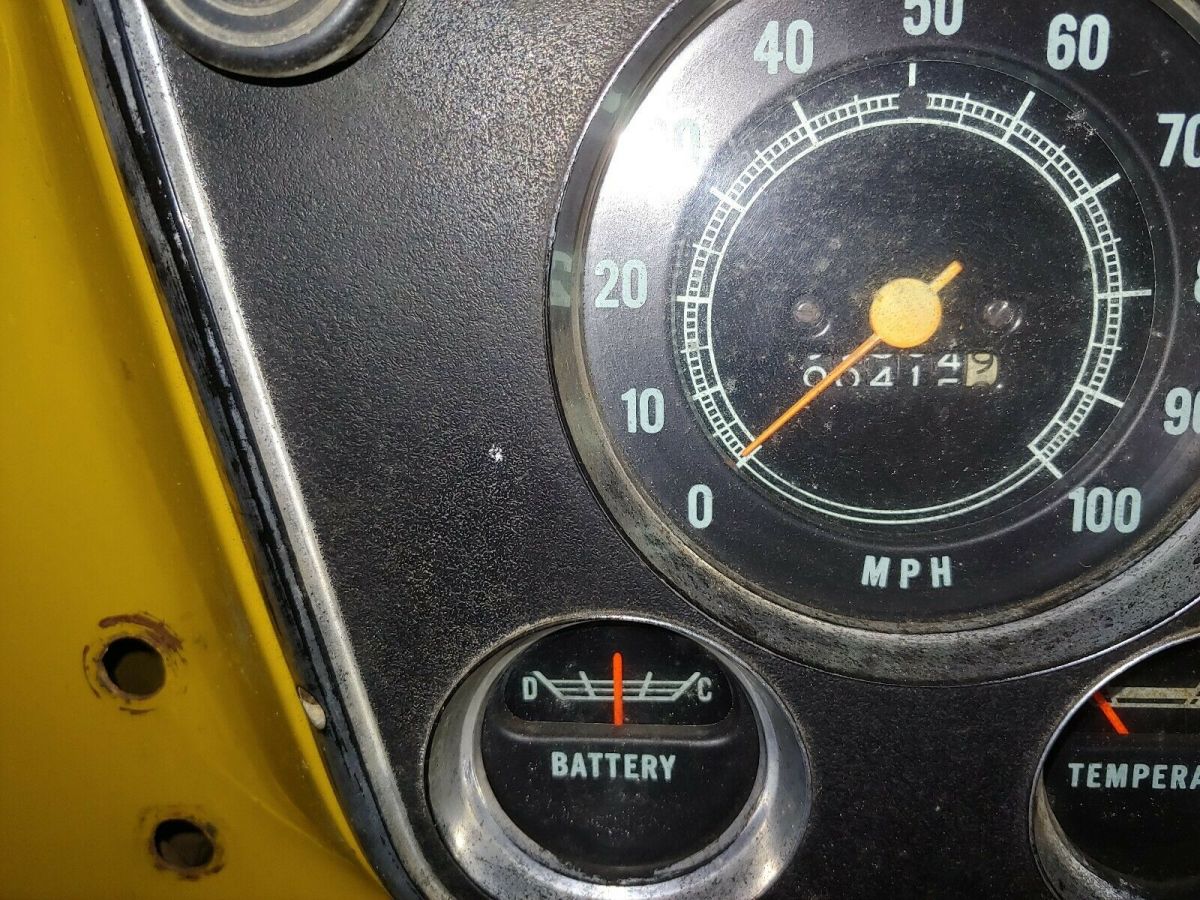 1972 Ocher Chevrolet C-10 Standard Cab Pickup