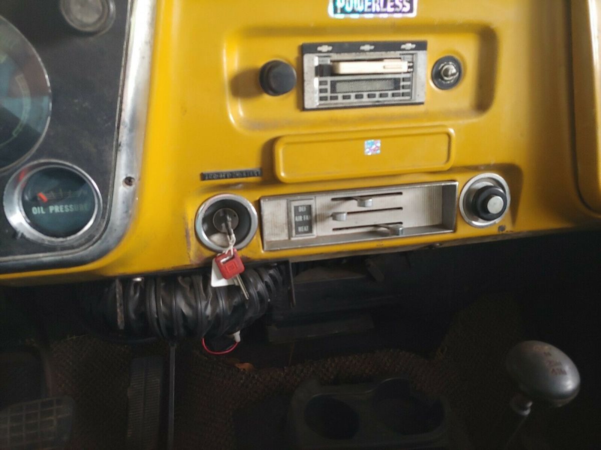 1972 Ocher Chevrolet C-10 Standard Cab Pickup