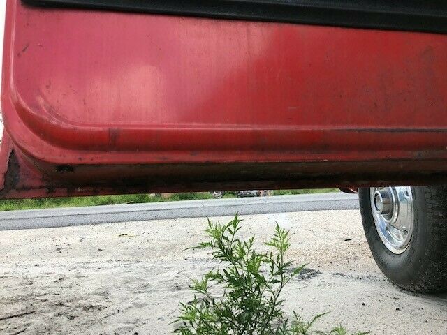 1972 ORANGE AND WHITE Chevrolet C-10 Pickup