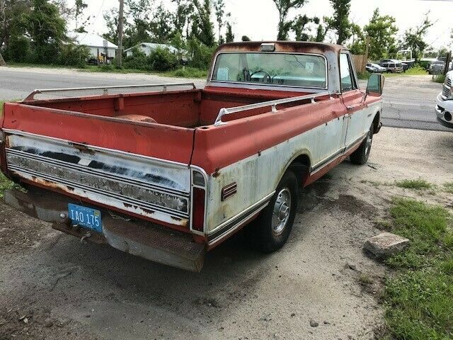 1972 ORANGE AND WHITE Chevrolet C-10 Pickup