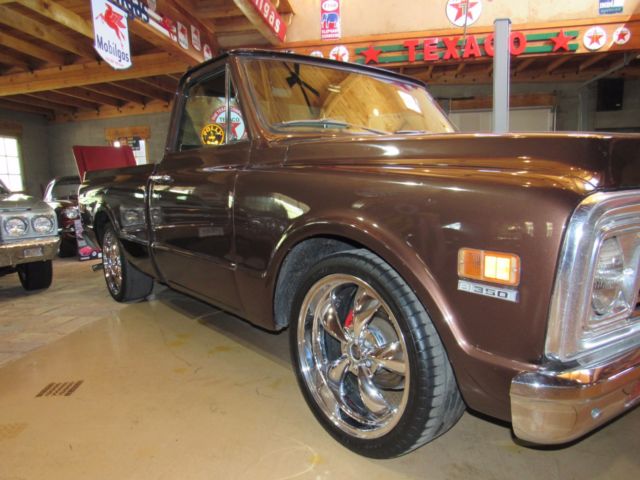 1972 Brown Chevrolet C-10