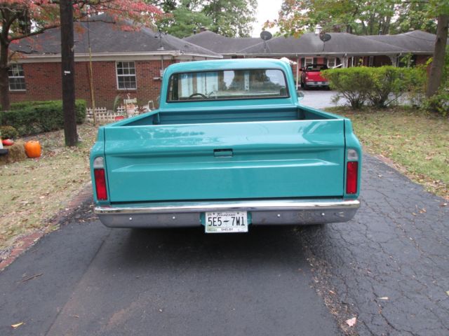 1972 Green Chevrolet C-10 Short Body