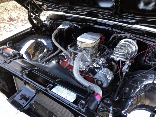 1972 WHITE Chevrolet C-10 Standard Cab Pickup