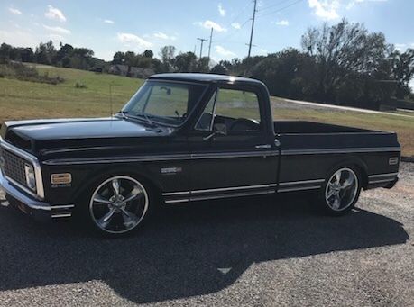 1972 Black Chevrolet C-10