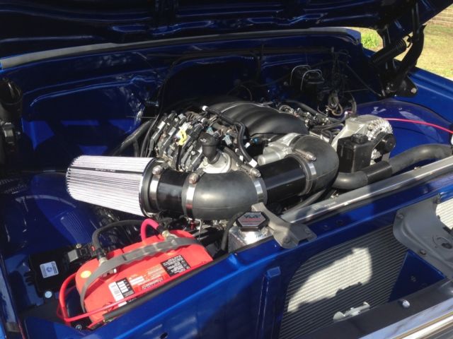 1972 White Chevrolet C-10 Stepside